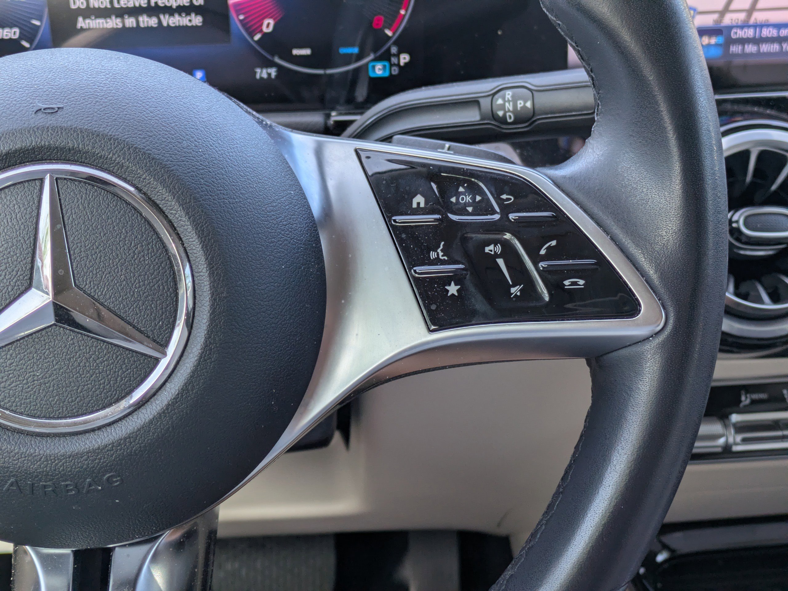 Certified 2025 Mercedes-Benz GLA 250 image 18