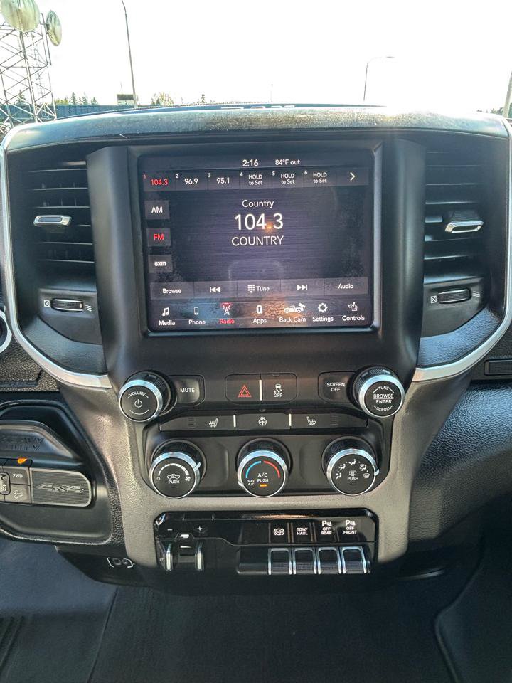 Used 2019 RAM 2500 Big Horn w/ Black Appearance Package AWD/4WD image 20