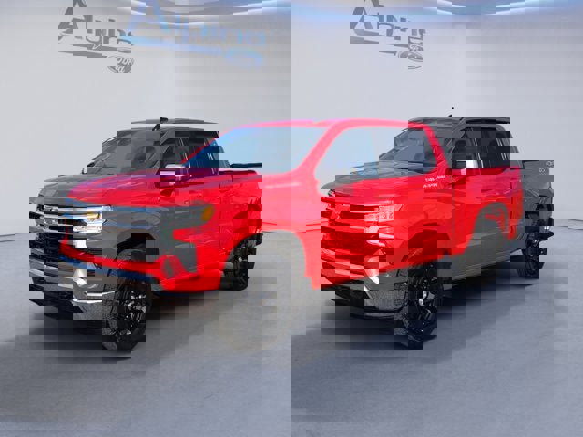 Used 2022 Chevrolet Silverado 1500 LT image 1