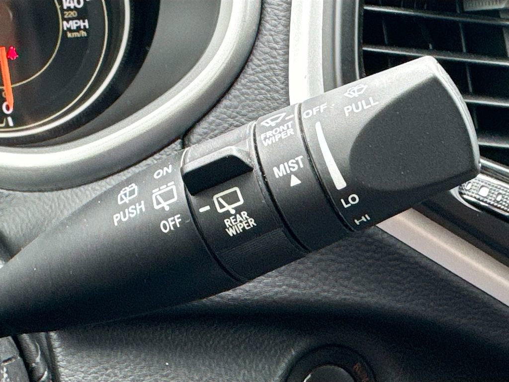 Used 2017 Jeep Cherokee Trailhawk w/ Comfort/Convenience Group image 14