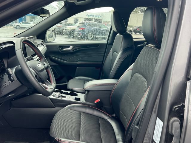 Used 2024 Ford Escape ST-Line w/ Tech Pack #1 AWD/4WD image 21