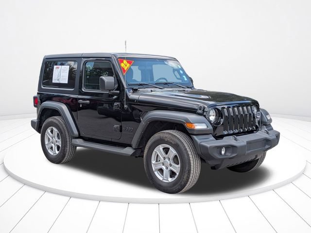 Used 2022 Jeep Wrangler Sport AWD/4WD video 2