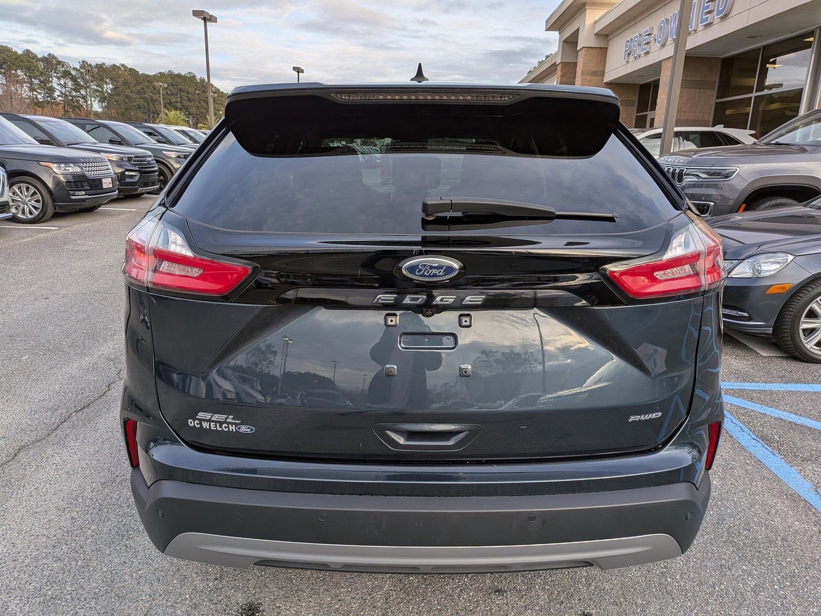 Certified 2022 Ford Edge SEL w/ Convenience Package image 6