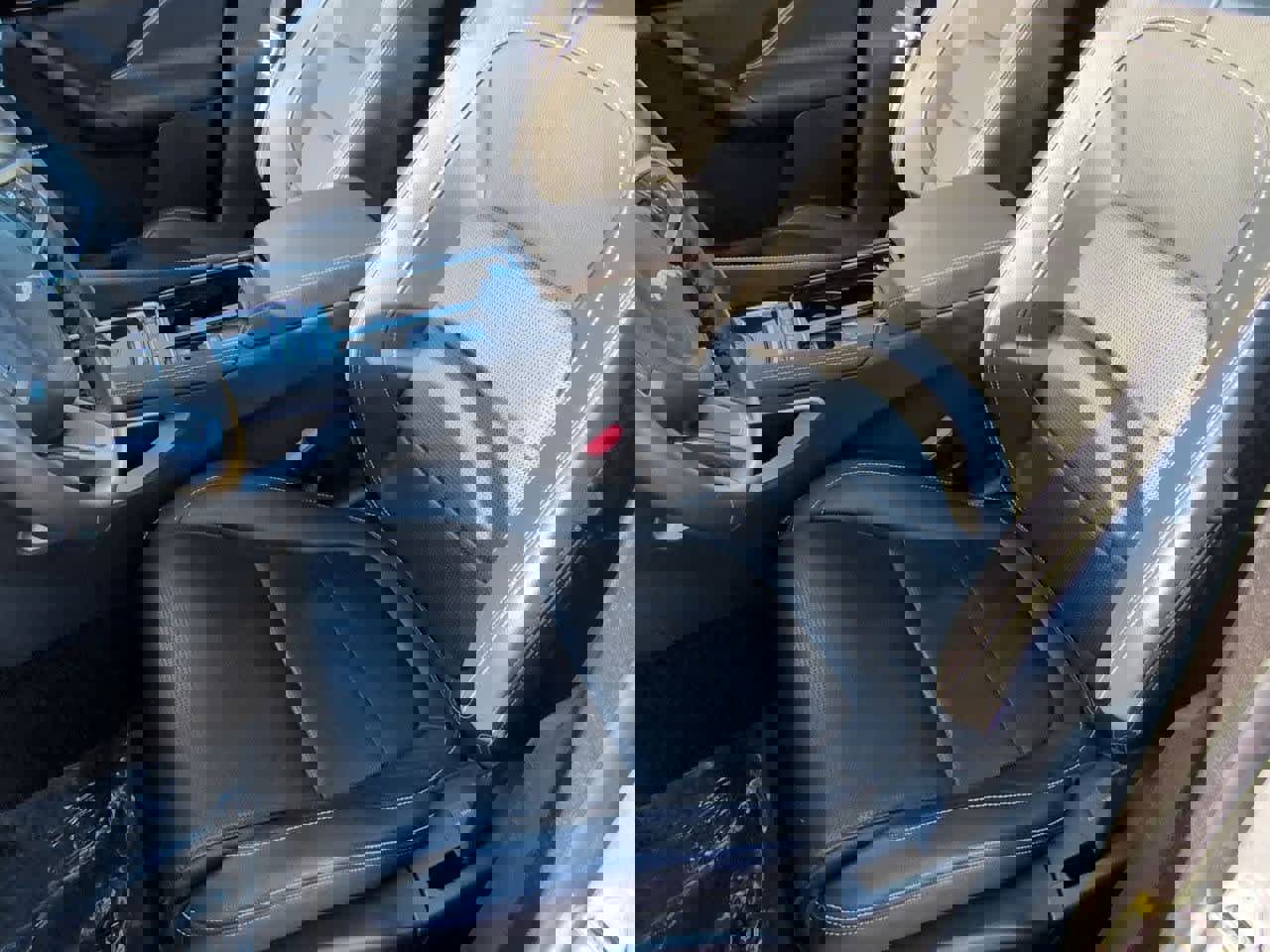 Used 2020 Jaguar F-PACE Checkered Flag image 16