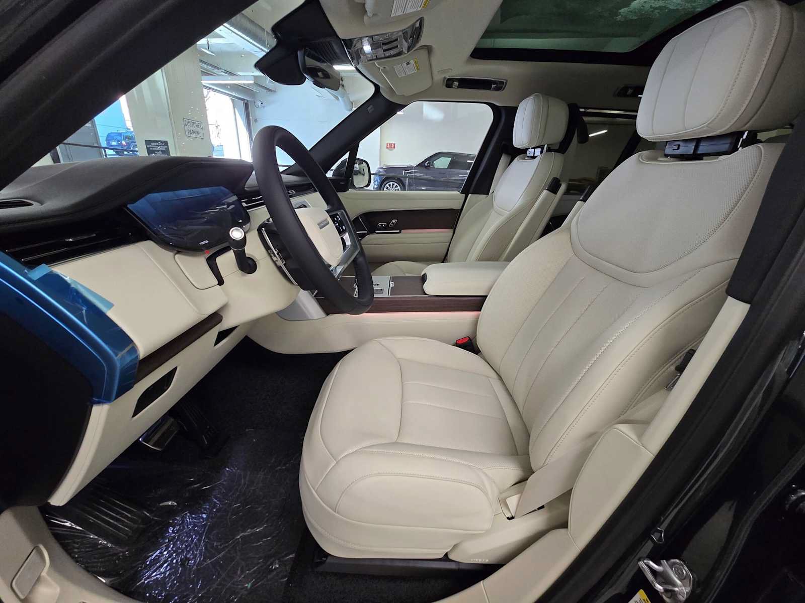 New 2026 Land Rover Range Rover SE AWD/4WD image 20