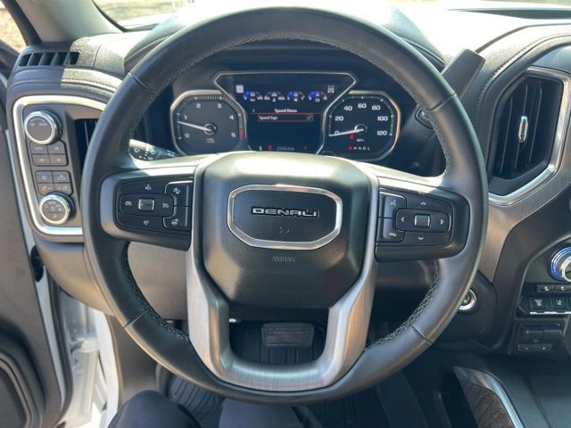 Used 2023 GMC Sierra 3500 Denali w/ Denali Ultimate Package image 19