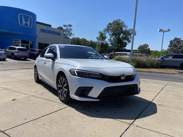 Used 2023 Honda Civic EX-L image 2