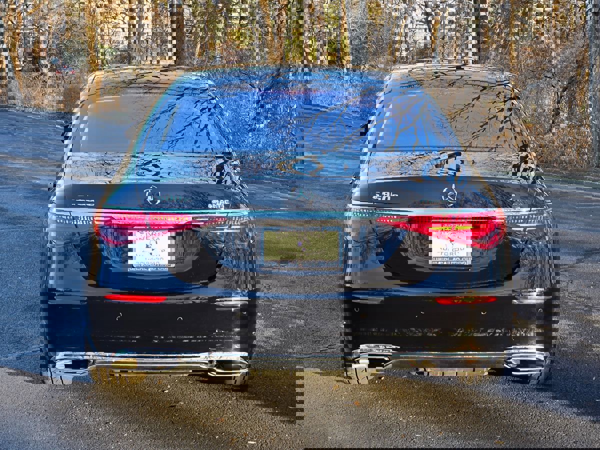 Used 2023 Mercedes-Benz S 580e 4MATIC Sedan w/ Warmth & Comfort Package image 5