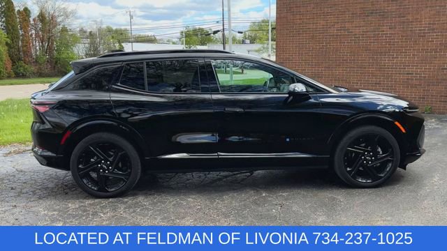 Used 2024 Chevrolet Equinox EV RS AWD/4WD image 9