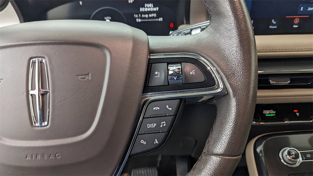 Used 2023 Lincoln Nautilus AWD w/ Premium Package image 31