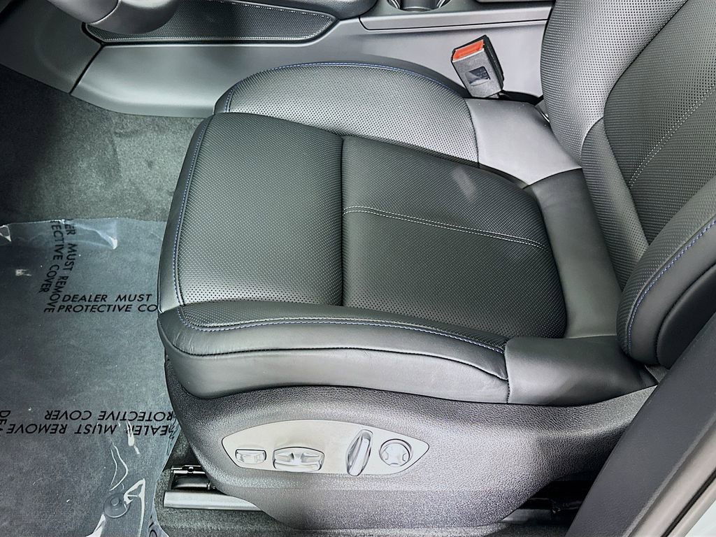 New 2026 Porsche Macan S image 22