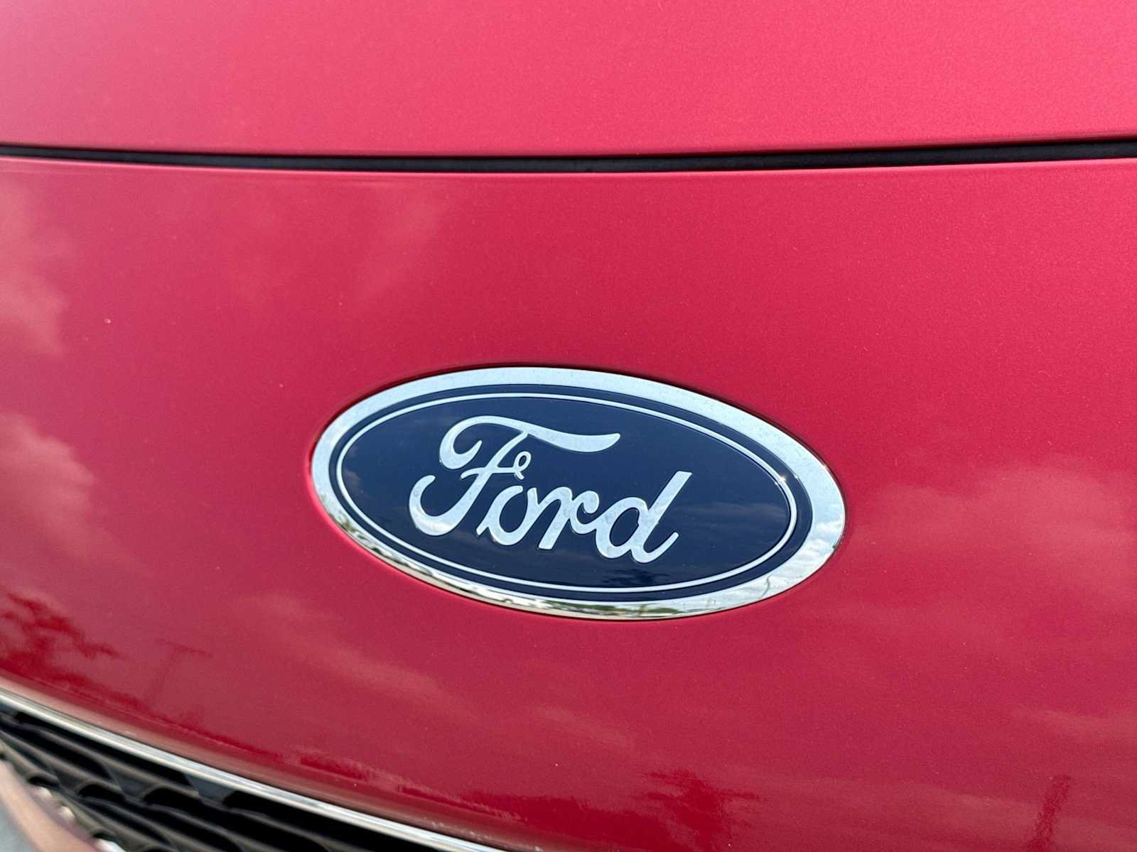 Certified 2020 Ford Escape SE FWD image 11