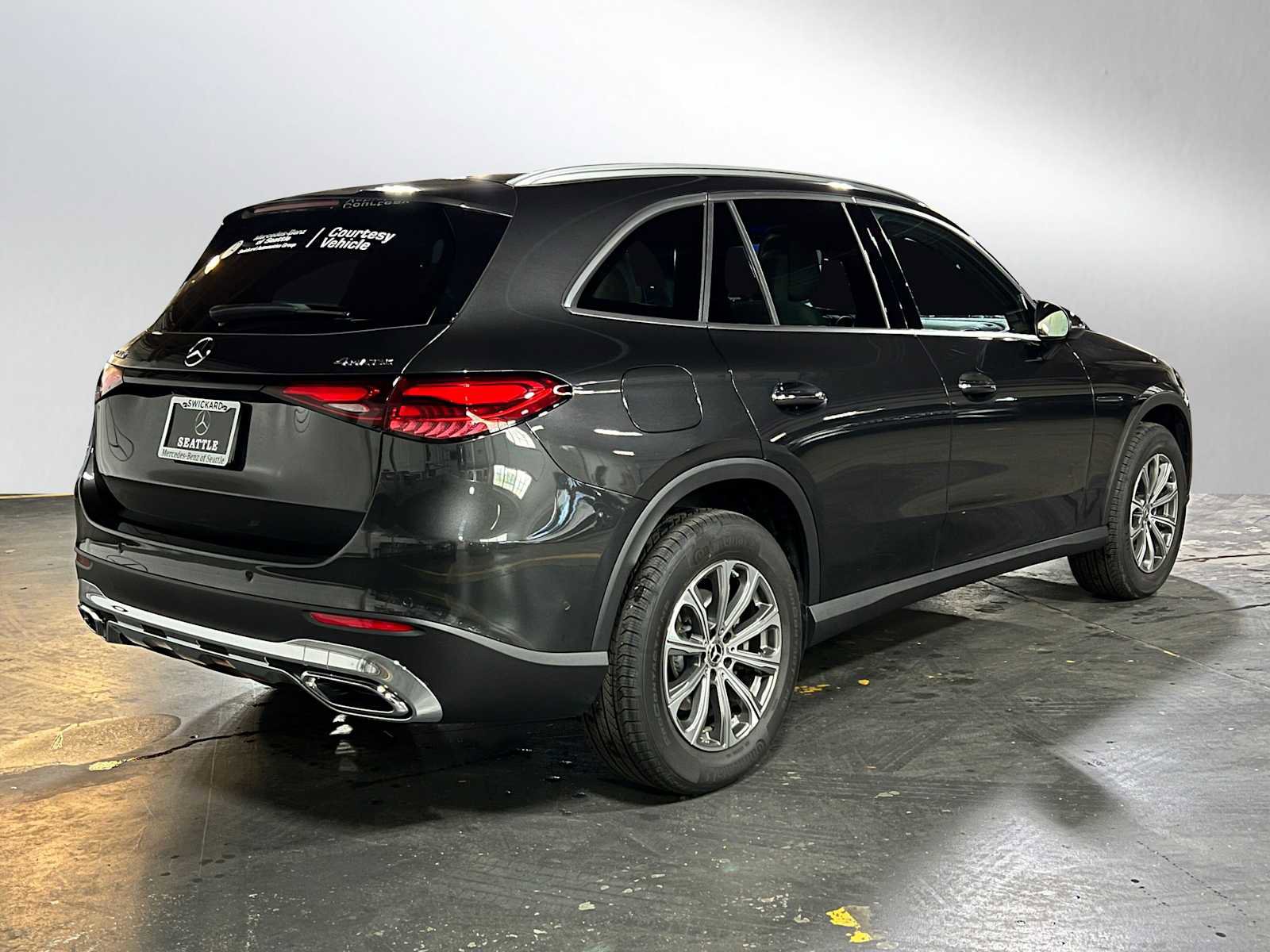 Certified 2026 Mercedes-Benz GLC 300 4MATIC image 3