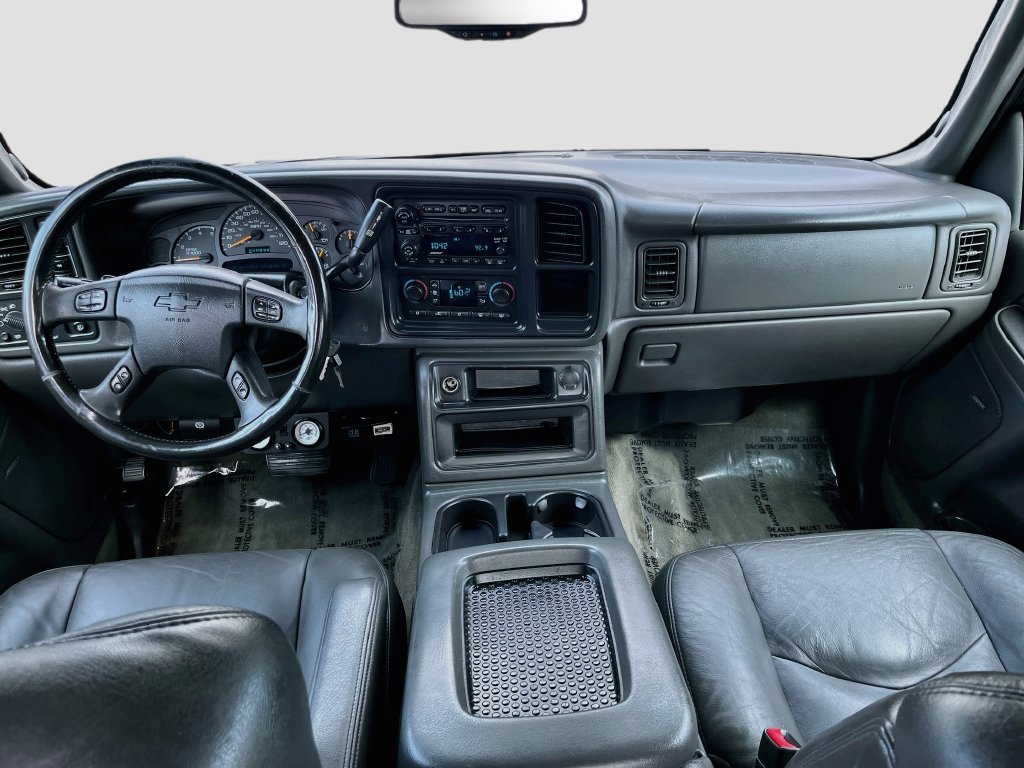 Used 2004 Chevrolet Silverado 3500 LT w/ Heavy-Duty Power Package AWD/4WD image 20