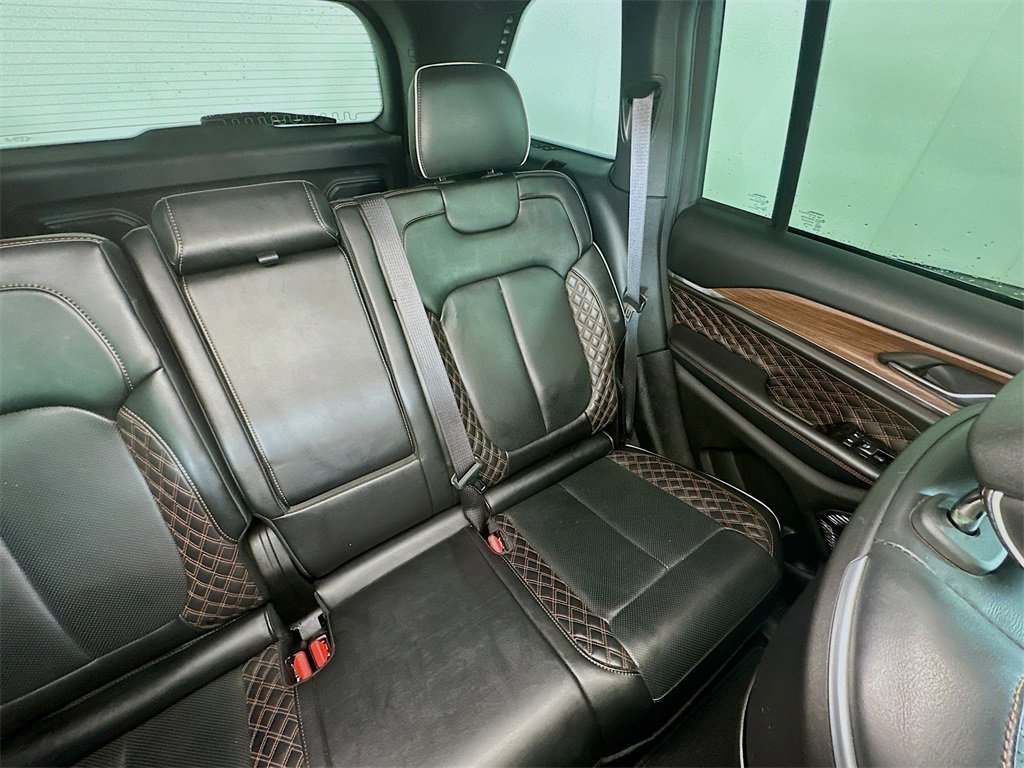 Used 2022 Jeep Grand Cherokee Summit image 14