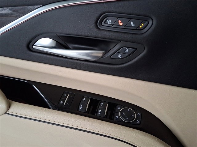 Used 2022 Cadillac Escalade Premium Luxury w/ Performance Package image 24