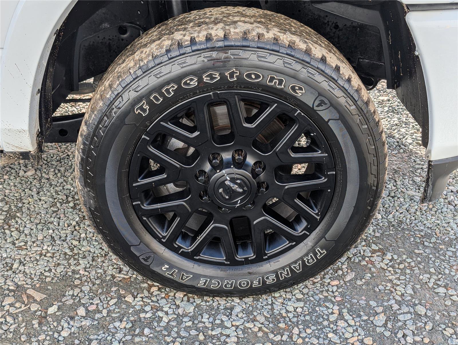 Used 2025 RAM 3500 Limited image 10