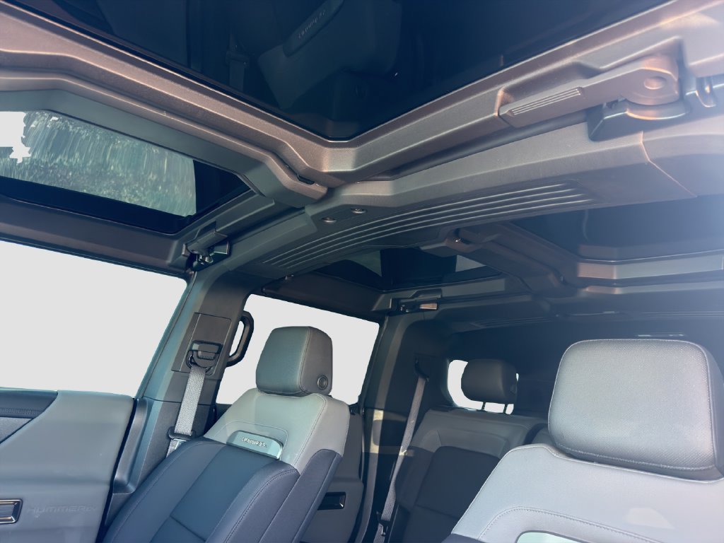 Used 2025 GMC Hummer EV 2X AWD/4WD image 24