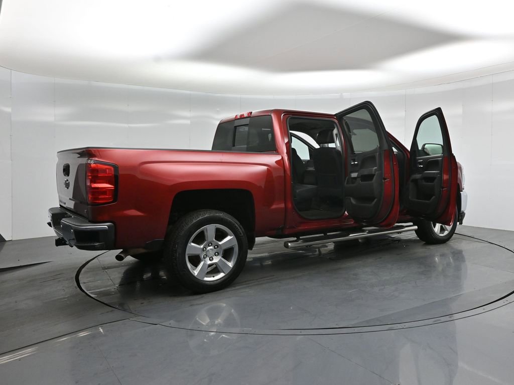 Used 2018 Chevrolet Silverado 1500 LT w/ All Star Edition image 6
