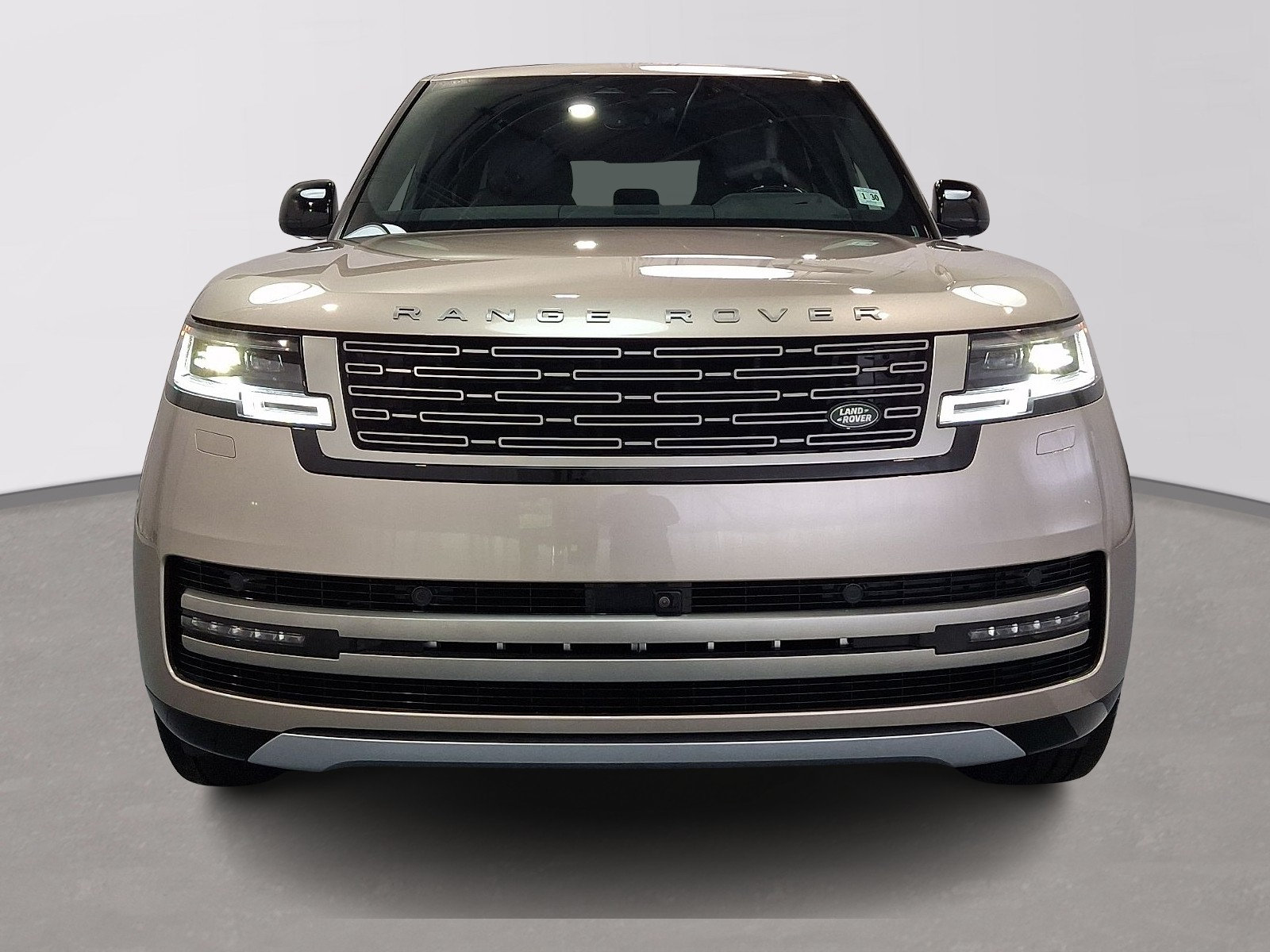 Certified 2025 Land Rover Range Rover SE AWD/4WD image 2