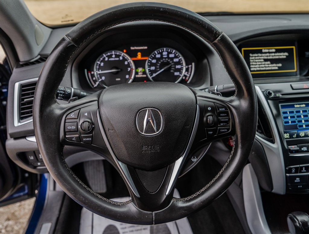 Used 2017 Acura TLX w/ Technology Package FWD image 15