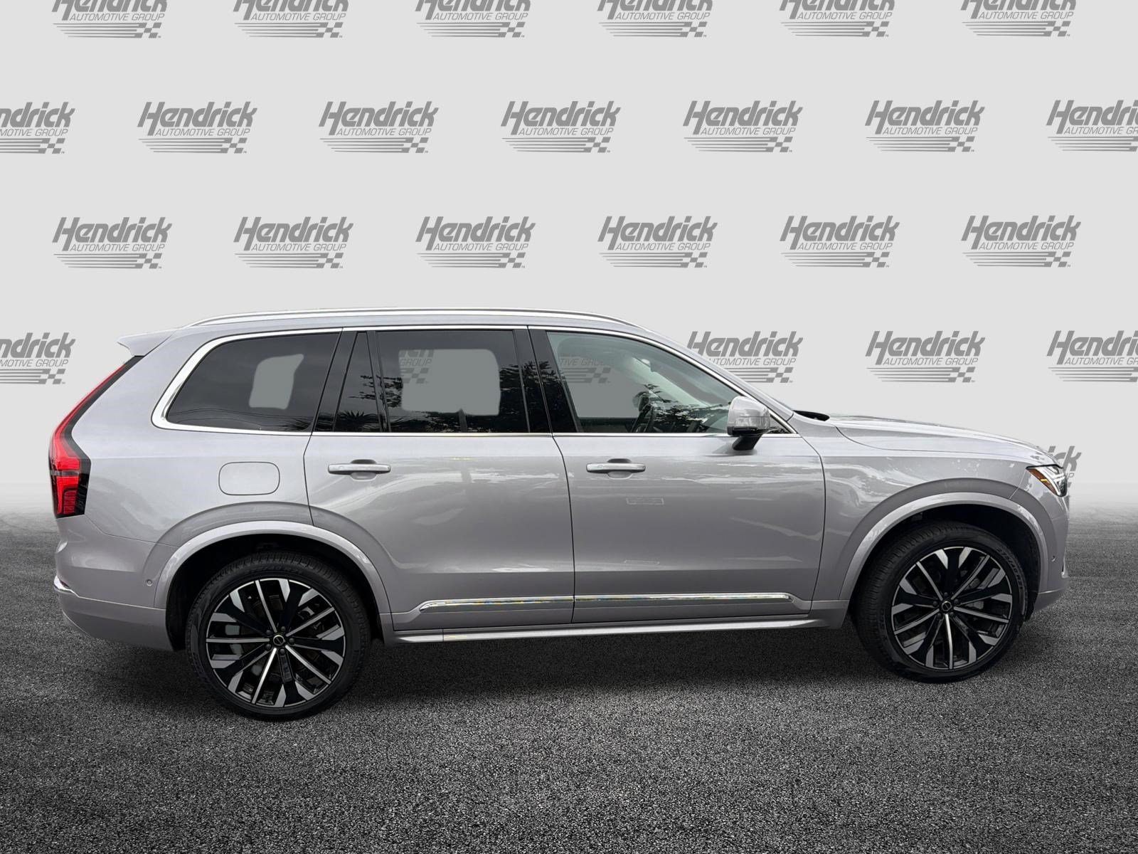 Certified 2026 Volvo XC90 B6 Plus AWD/4WD image 11