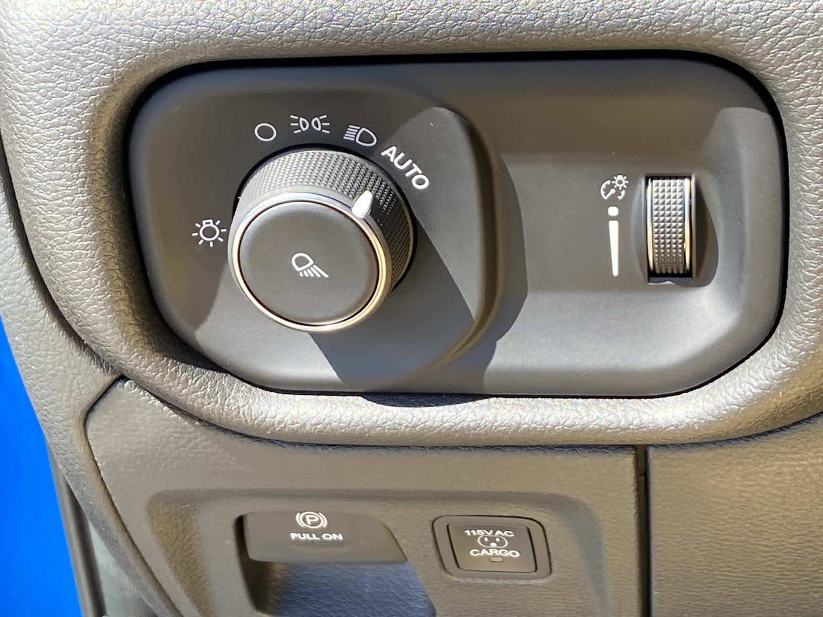 Certified 2025 RAM 1500 Tradesman AWD/4WD image 21