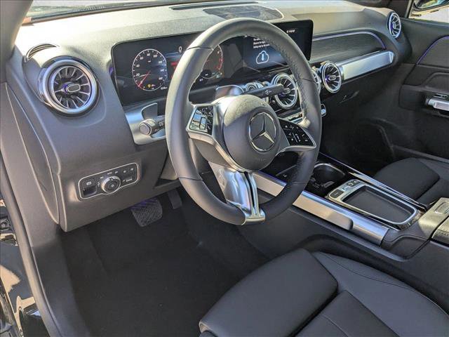 New 2026 Mercedes-Benz GLB 250 image 3