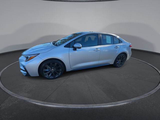 Used 2025 Toyota Corolla SE image 8