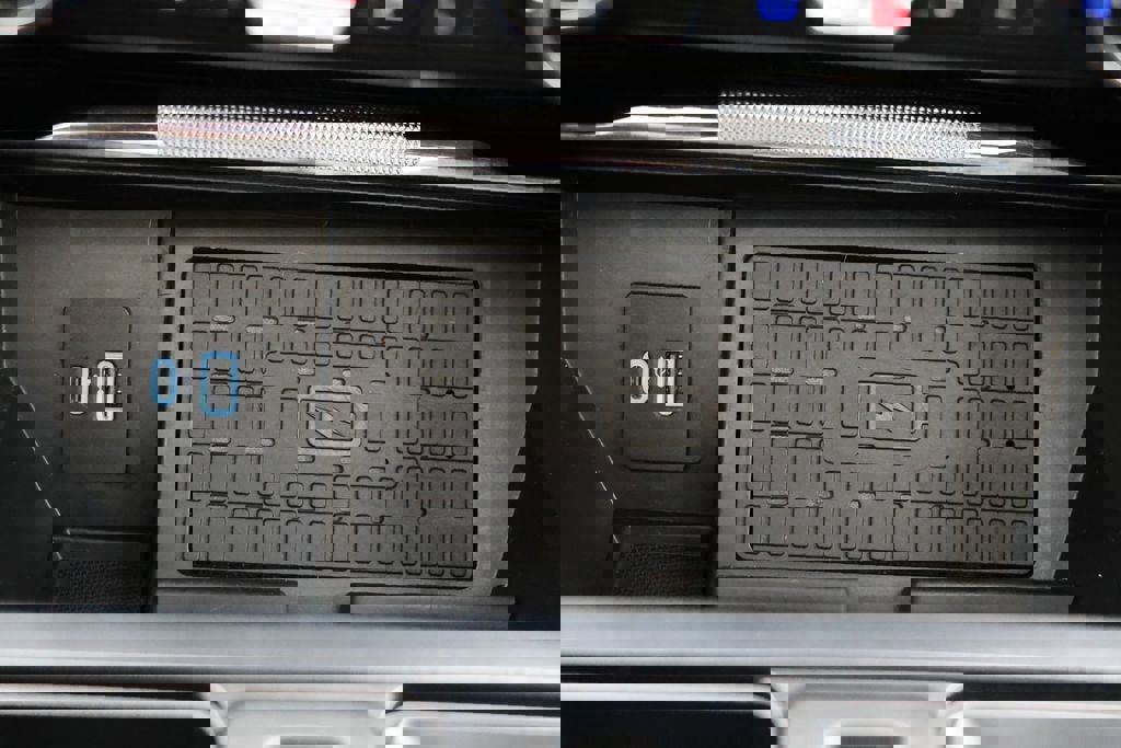 Used 2023 Ford F150 Platinum w/ Equipment Group 701A High image 32