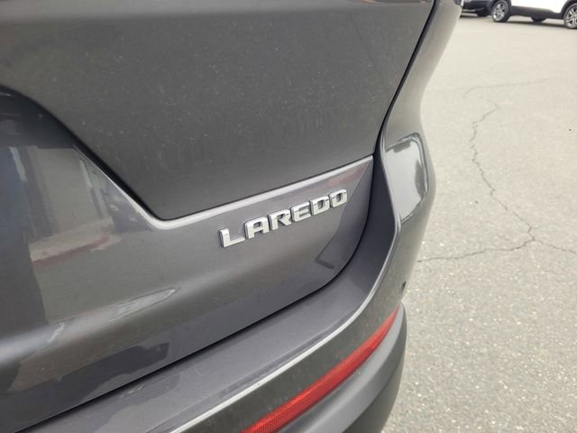 Used 2023 Jeep Grand Cherokee L Laredo AWD/4WD image 7