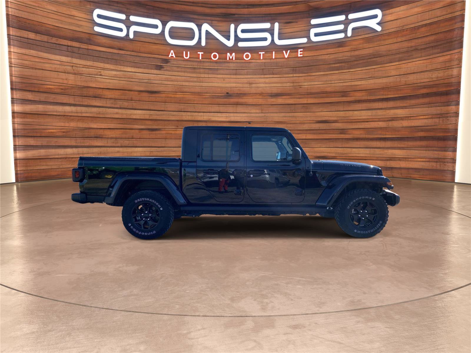 Used 2022 Jeep Gladiator Sport image 7