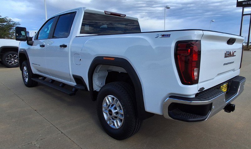 New 2026 GMC Sierra 2500 Pro w/ 1SA Pro Safety Plus Package image 6