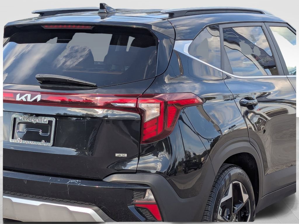 Certified 2024 Kia Seltos EX image 7