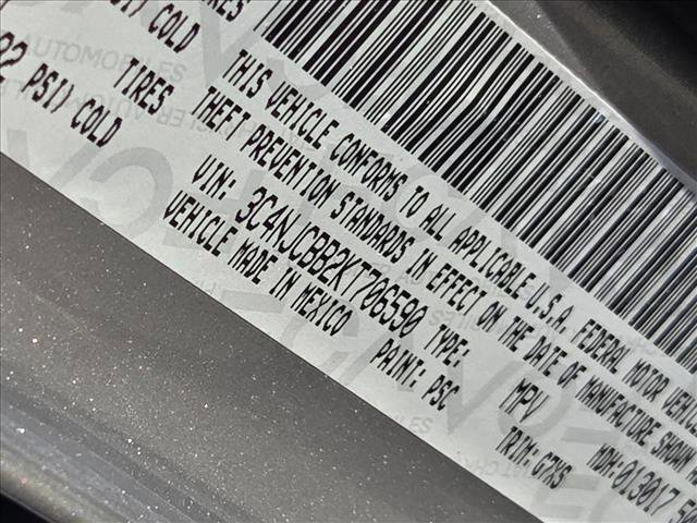 Used 2019 Jeep Compass Latitude image 24