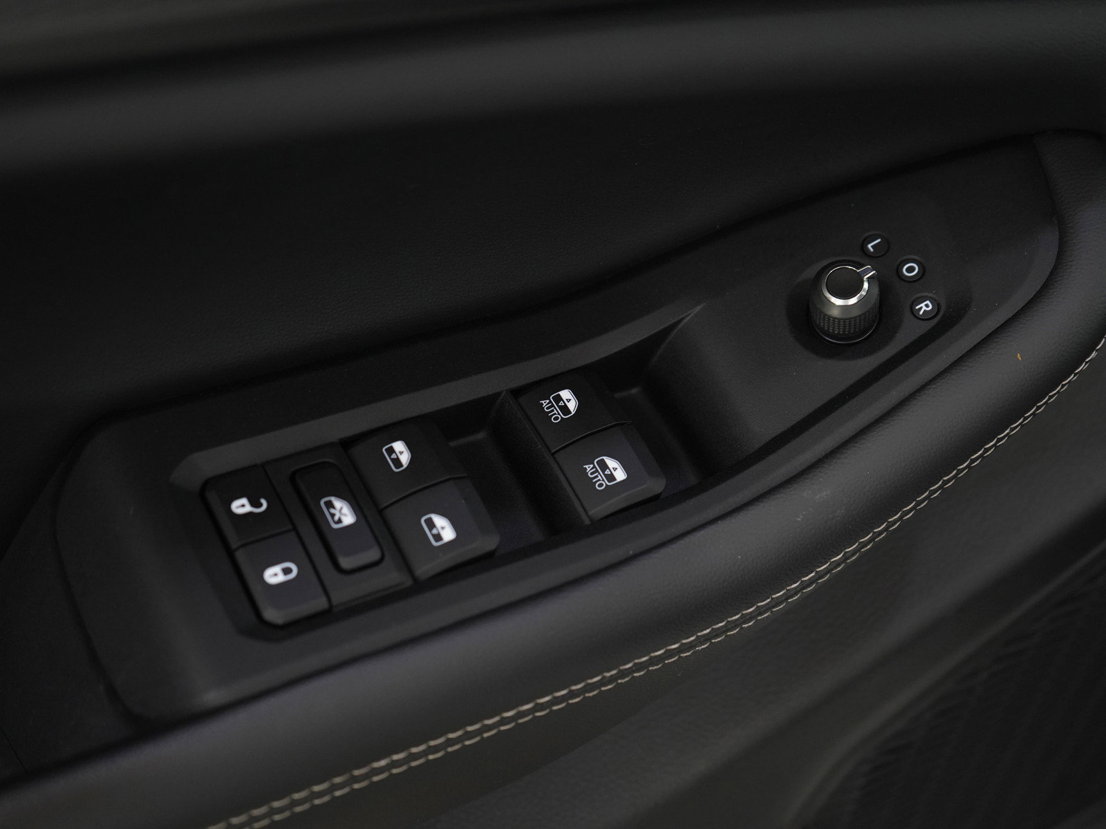 Used 2023 Jeep Grand Cherokee Altitude image 20