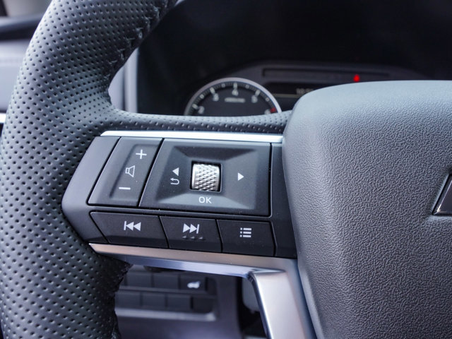 New 2026 Mitsubishi Outlander SE AWD/4WD image 30