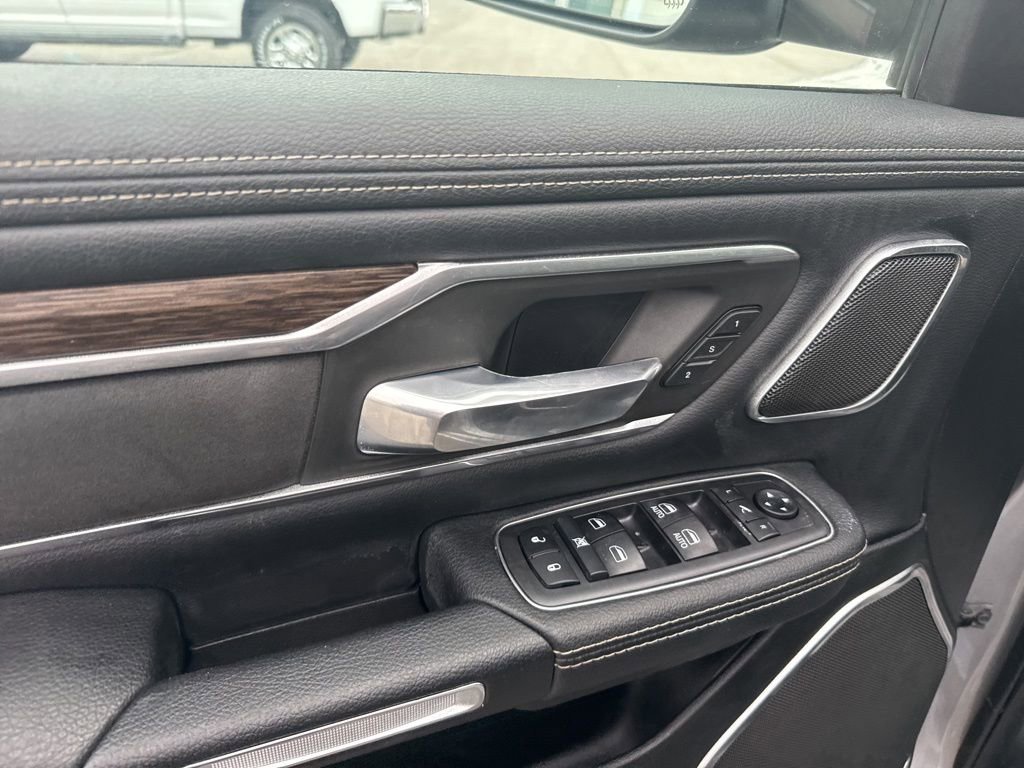 Used 2019 RAM 1500 Laramie image 11