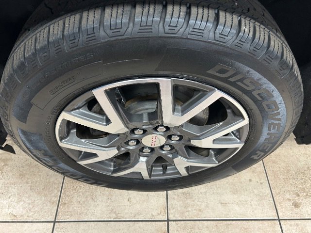 Used 2020 GMC Acadia SLE image 21