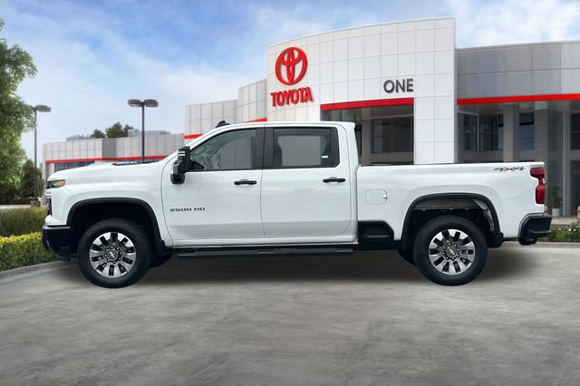 Used 2025 Chevrolet Silverado 2500 Custom w/ Custom Convenience Package AWD/4WD image 8