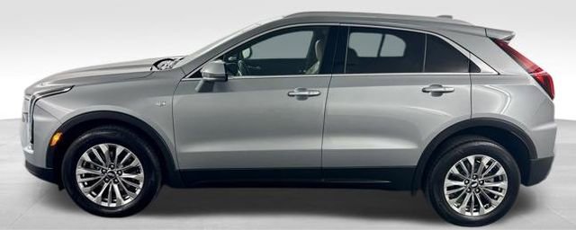 Used 2024 Cadillac XT4 Premium Luxury w/ Technology Package image 5