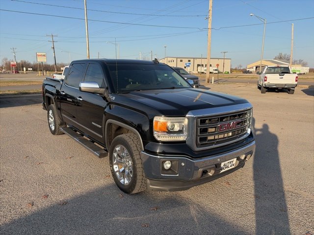 Used 2015 GMC Sierra 1500 SLT w/ SLT Crew Cab Value Package image 8