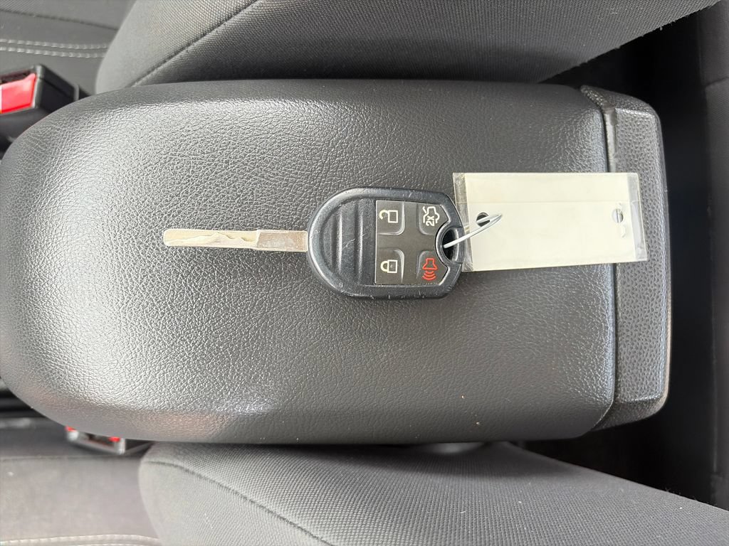 Used 2018 Ford Fiesta SE FWD image 26