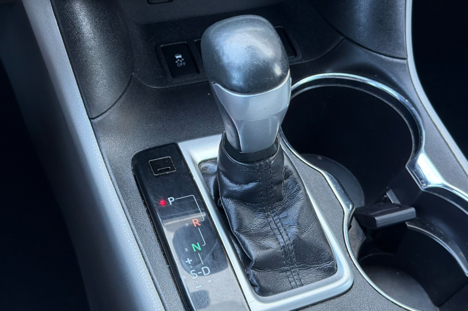Used 2019 Toyota Highlander Plus AWD/4WD image 23