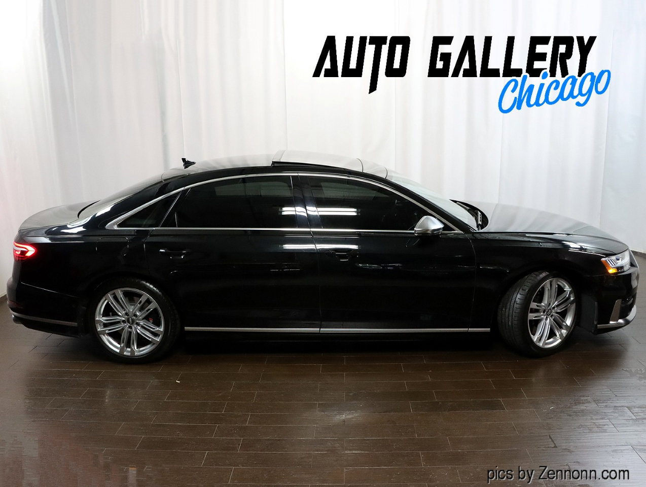 Used 2020 Audi S8 L w/ S8 Executive Package image 6