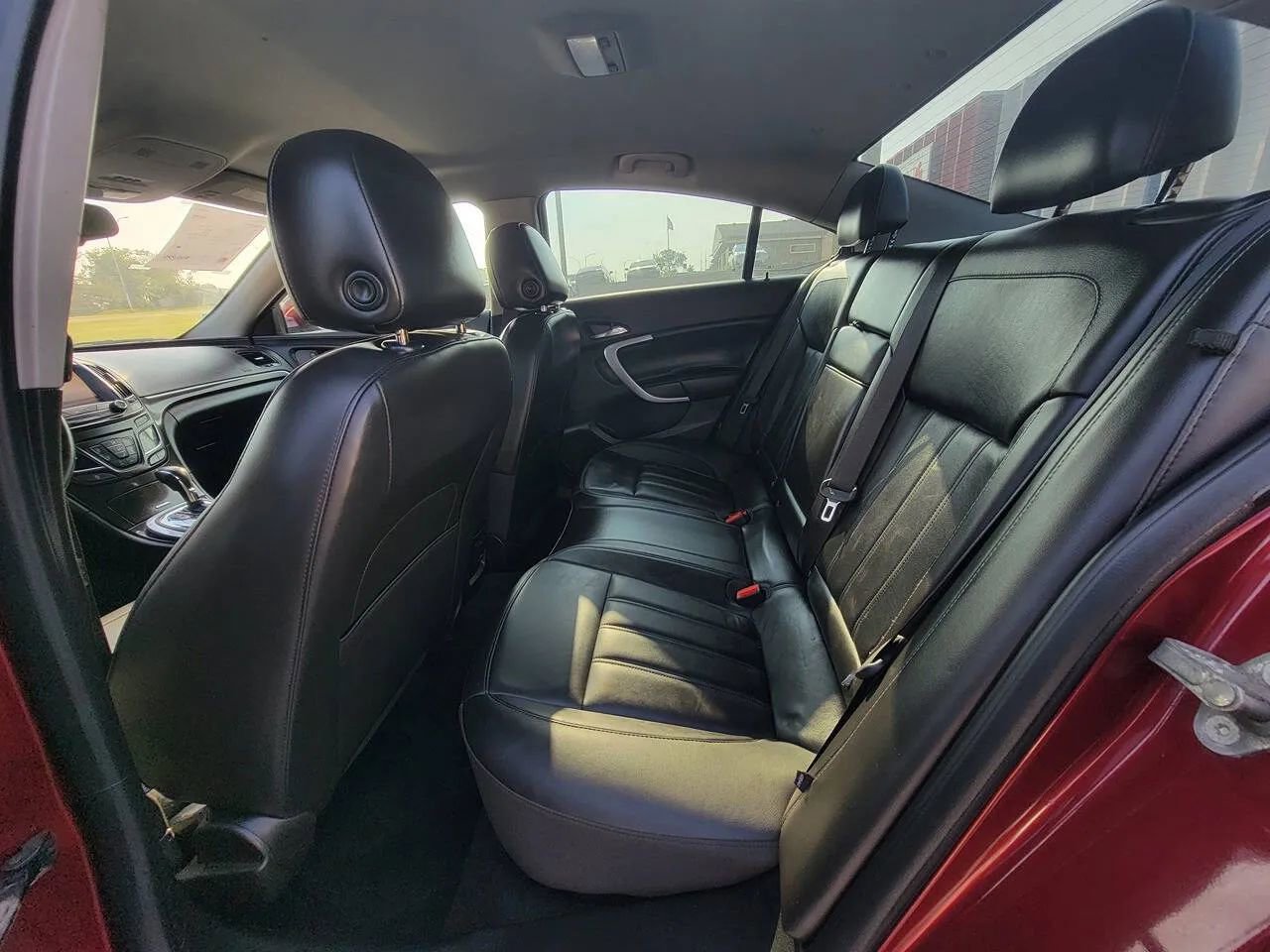 Used 2016 Buick Regal Premium image 21