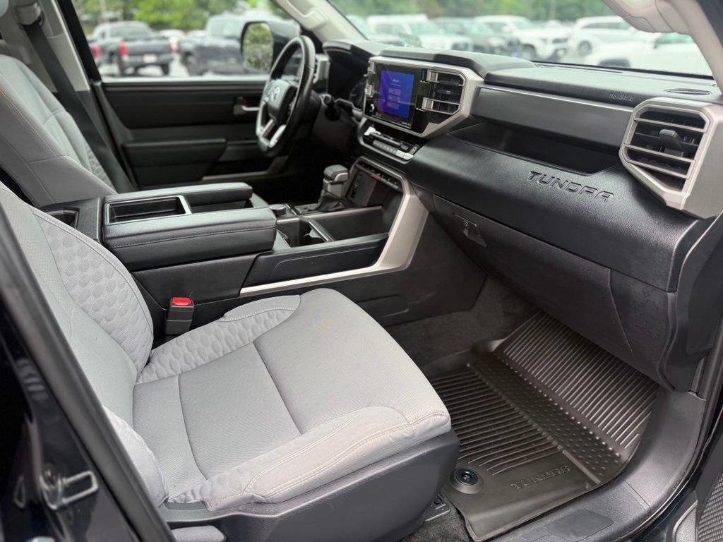 Used 2024 Toyota Tundra SR5 w/ SR5 Convenience Package AWD/4WD image 22