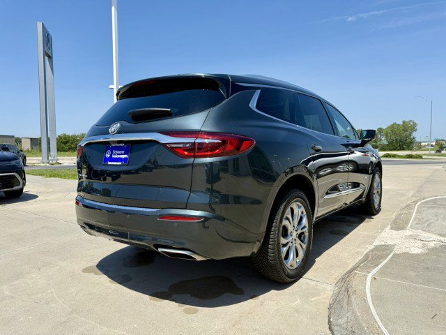 Used 2021 Buick Enclave Avenir w/ Avenir Technology Package image 6