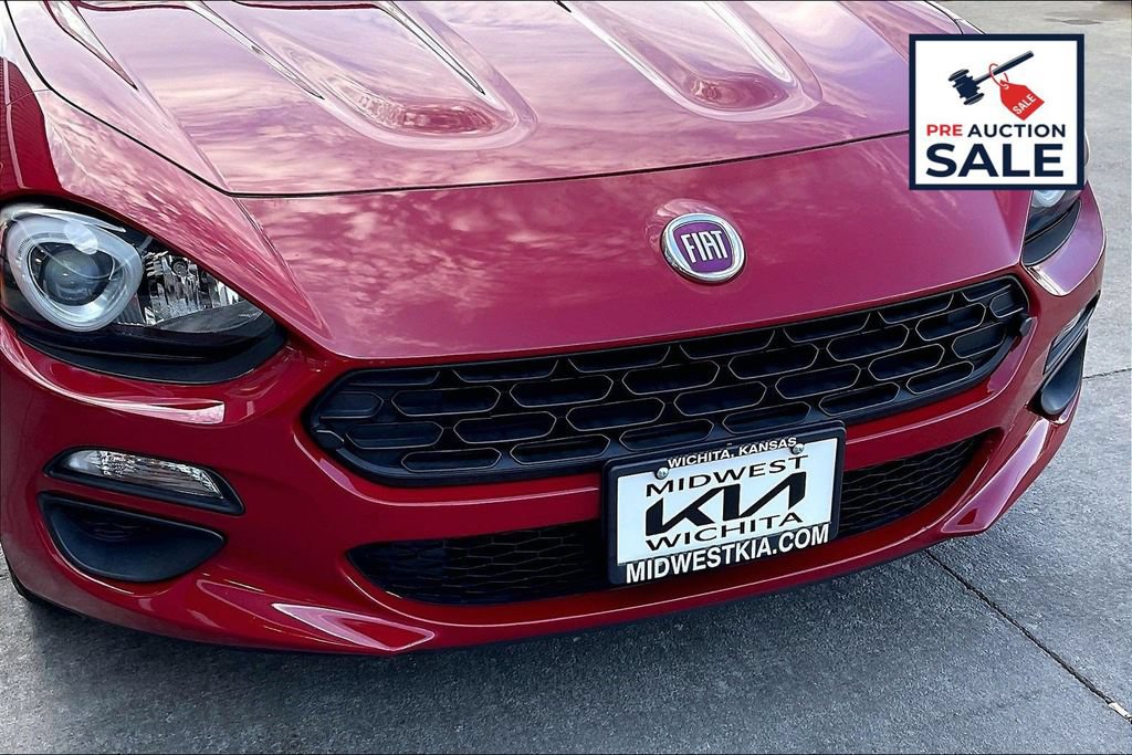 Used 2018 FIAT 124 Spider Classica w/ Technology & Siriusxm Group RWD image 28