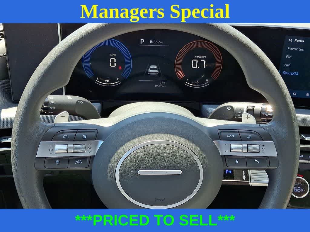 Used 2025 Hyundai Sonata SEL FWD image 17